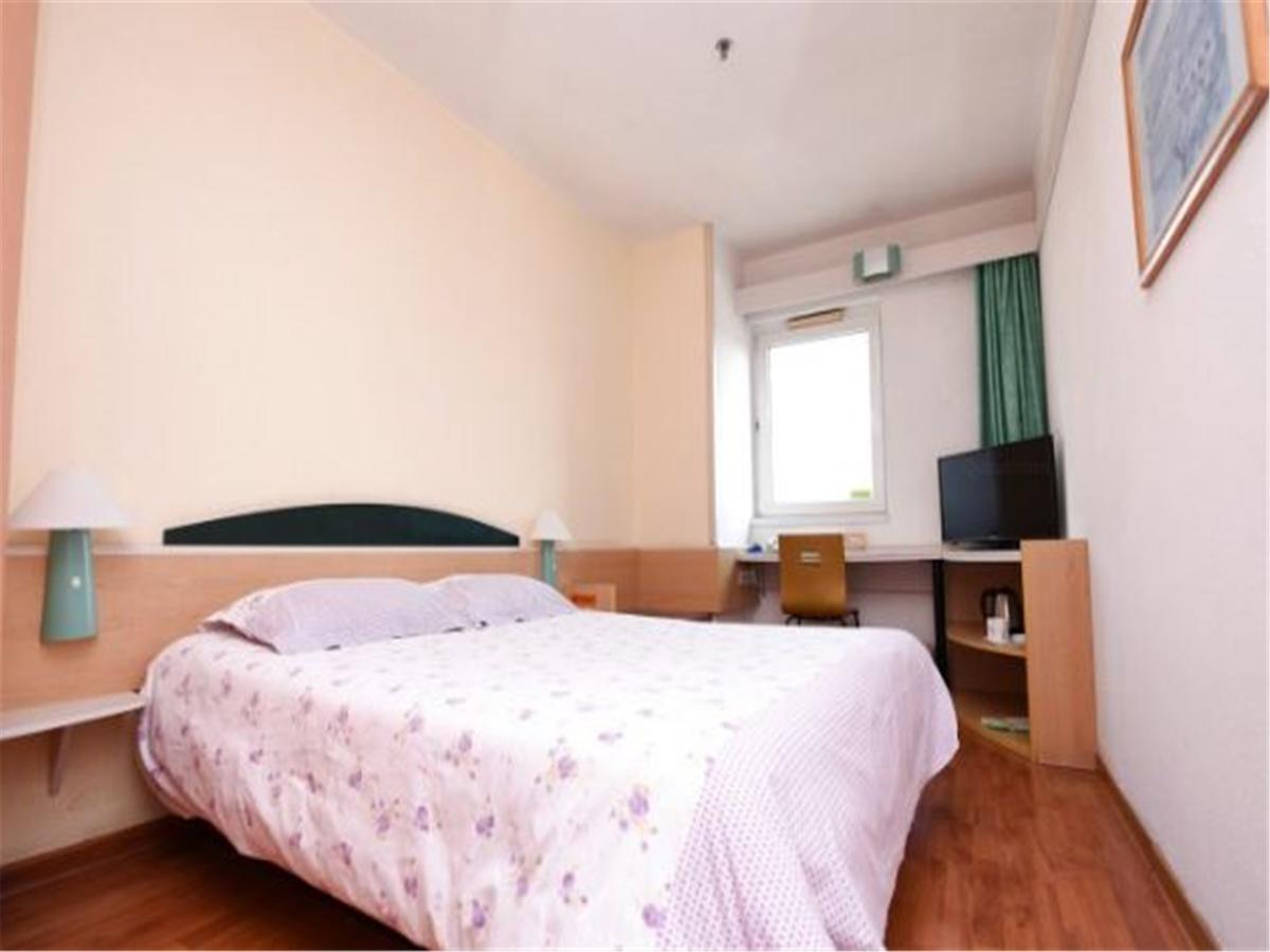Motel Qingdao Jiaonan Renmin Road Business Street المظهر الخارجي الصورة